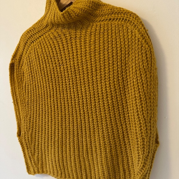 Elan Cable Knit Mustard Yellow Turtleneck Sweater Vest | Size Small - Picture 3 of 8